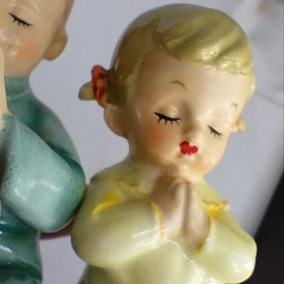 Vintage Napco 1956 Signed With Original Label Boy And Girl Praying - Picture 8 of 9